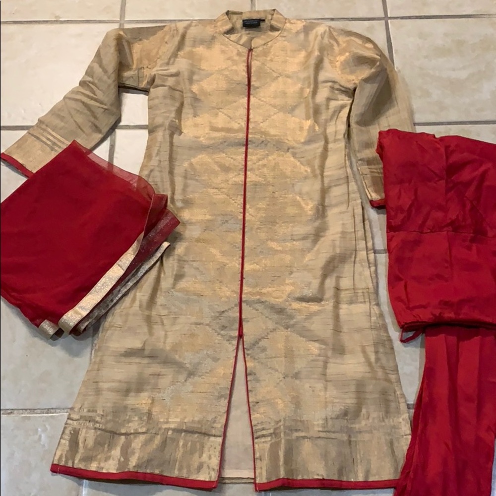 Pink and gold outfit